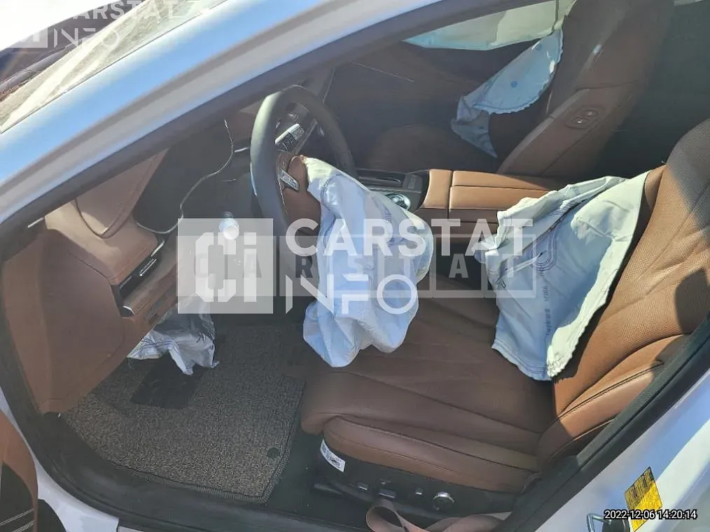 Photo 2 of 21: 2022 Genesis G80 AWD EV — Korean insurance auction