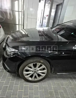 Photo 2 of 41: 2018 Mercedes-Benz E300 4Matic — Korean insurance auction
