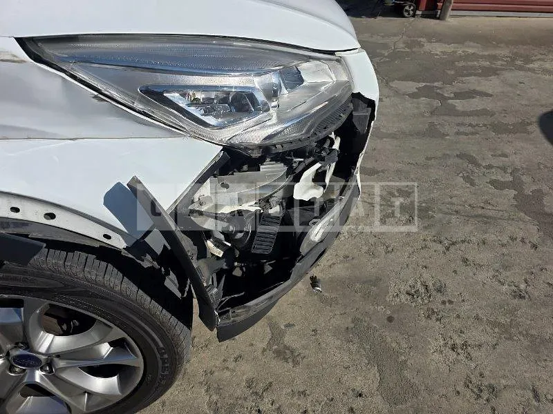 Photo 2 of 22: 2015 Ford Kuga 2.0 AWD — Korean insurance auction