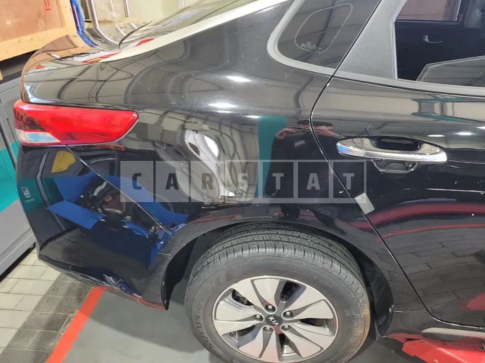 Photo 2 of 50: 2018 Kia K5 — Korean insurance auction