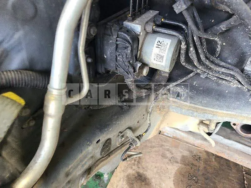 Photo 2 of 24: 2017 Hyundai Tucson, VIN KMHJ381ABHU376257 — Korean insurance auction