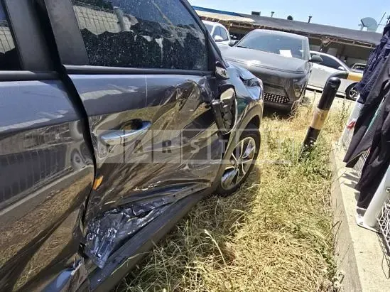 Photo 2 of 17: 2018 Hyundai Tucson — Korean insurance auction
