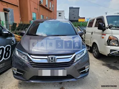 Photo 1 of 13: 2018 Honda Odyssey, VIN 5KBRL6880JB600423 — Korean insurance auction