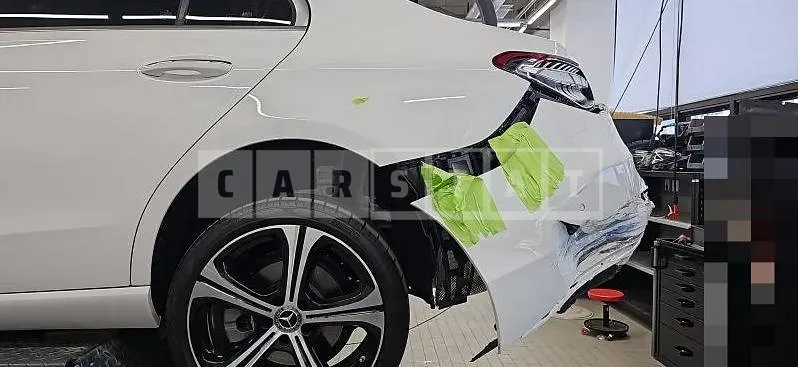 Photo 2 of 11: 2023 Mercedes-Benz C300 4Matic — Korean insurance auction