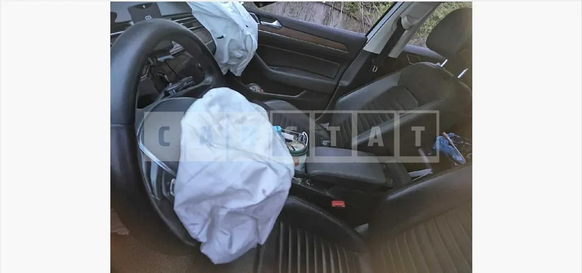 Photo 2 of 25: 2018 Volkswagen Passat GT 2.0 TDI — Korean insurance auction
