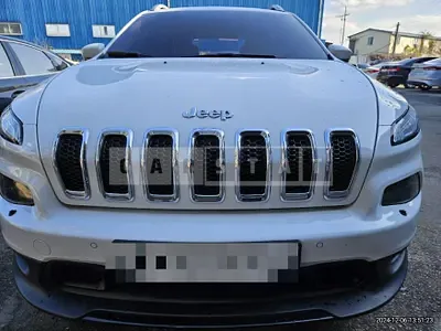 Photo 1 of 18: 2016 Jeep Zip Cherokee 2.4 — Korean insurance auction