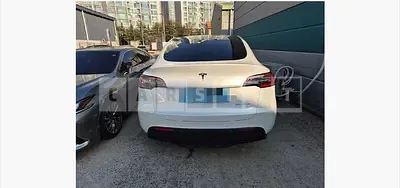Photo 1 of 18: 2021 Tesla Model Y Long Range — Korean insurance auction