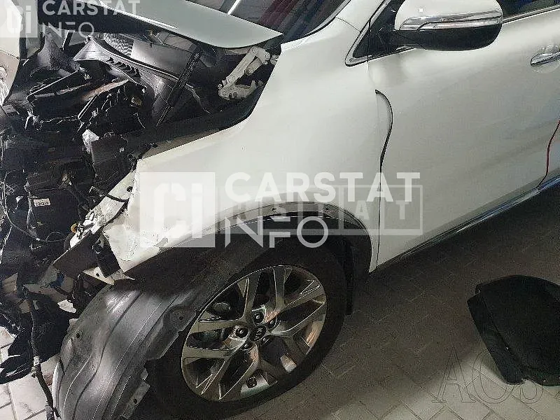Photo 2 of 22: 2019 Kia Sorento 2.2 — Korean insurance auction
