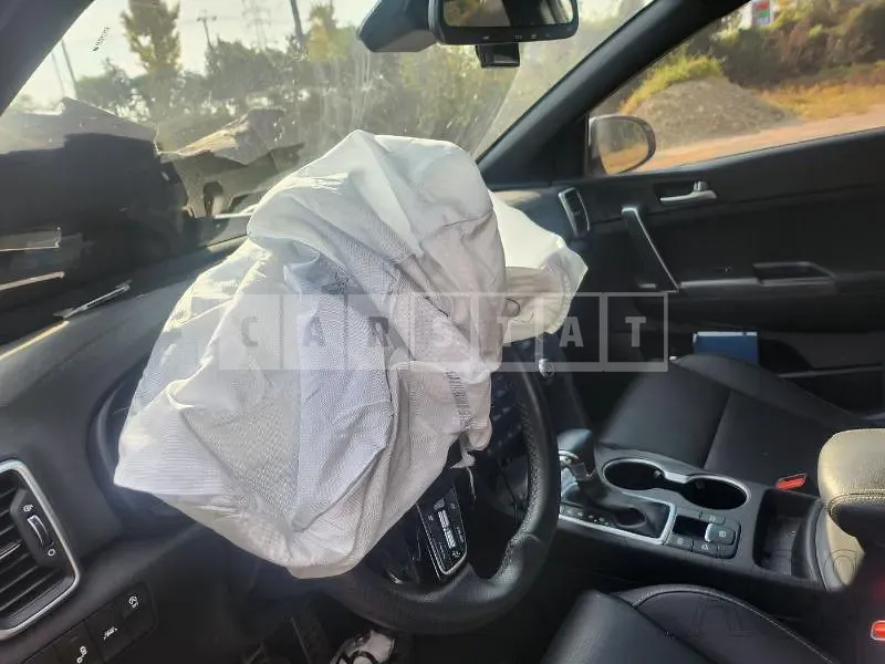 Photo 2 of 21: 2020 Kia Sportage, VIN KNAPN813BLK863833 — Korean insurance auction