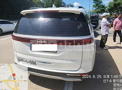 Photo 1 of 22: 2023 Kia Carnival — Korean insurance auction