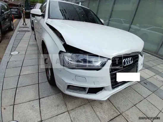 Photo 2 of 3: 2015 Audi A4 35 TDI quattro — Korean insurance auction
