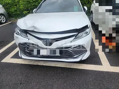 Photo 1 of 32: 2018 Toyota Camry Hybrid, VIN JTNB21HK2J3011592 — Korean insurance auction