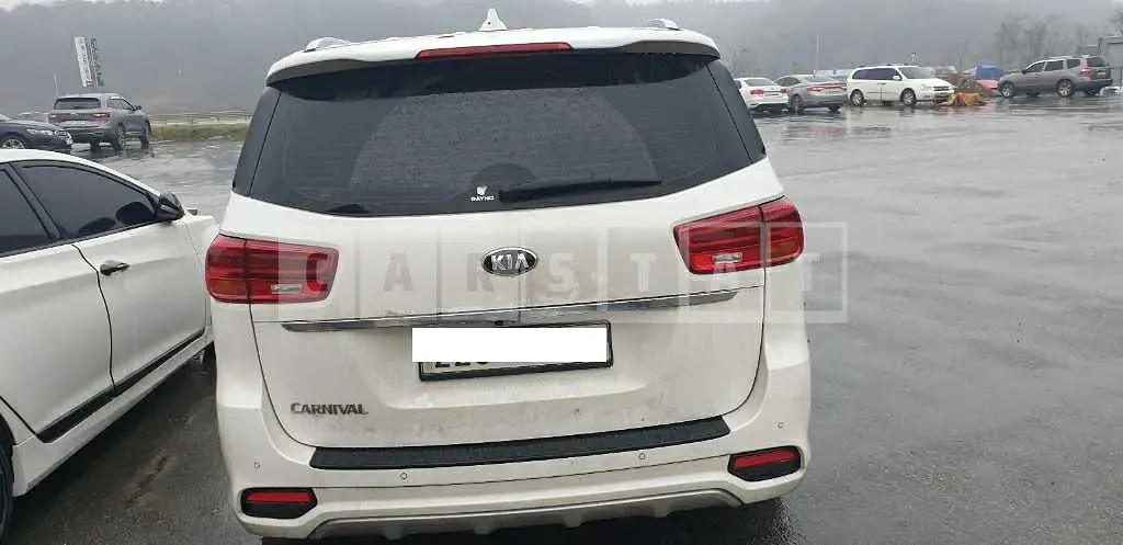 Photo 2 of 15: 2020 Kia Carnival, VIN KNAMB81ABLS655664 — Korean insurance auction