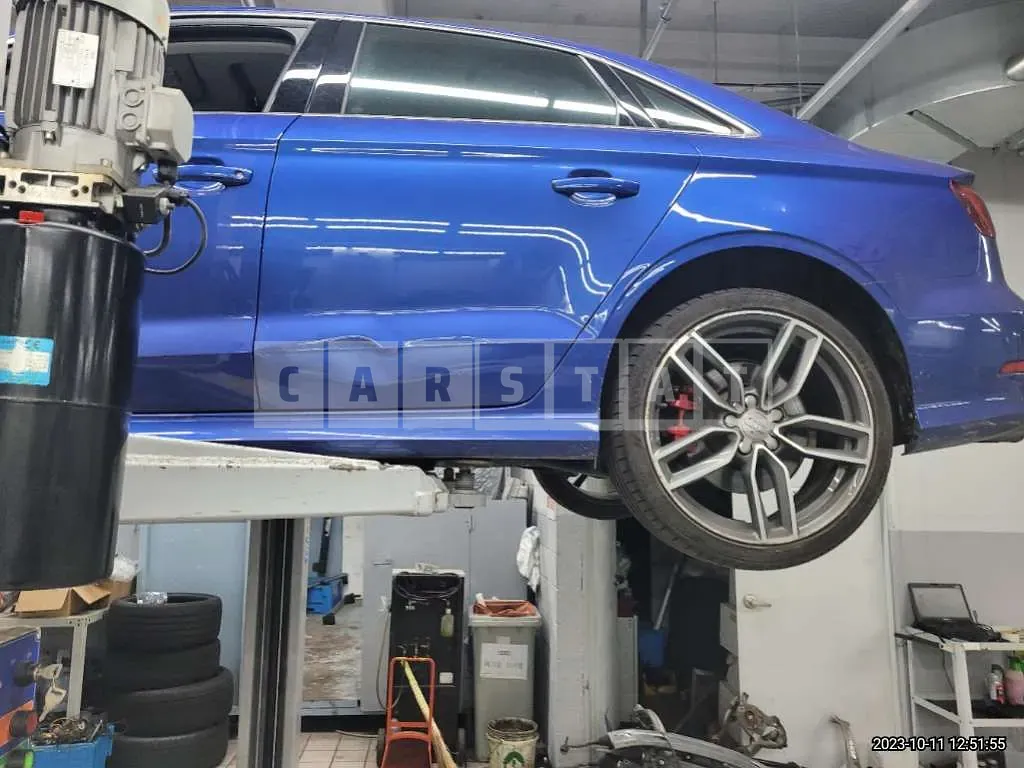 Photo 2 of 12: 2015 Audi S3, VIN WAUZZZ8V2F1142321 — Korean insurance auction