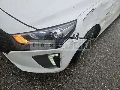 Photo 1 of 12: 2017 Hyundai IONIQ, VIN KMHC751CGJU046207 — Korean insurance auction