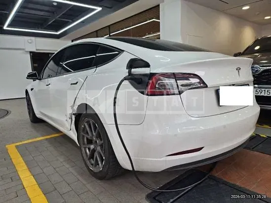 Photo 2 of 50: 2022 Tesla Model 3 LongRange, VIN 5YJ3E1EB2NF149307 — Korean insurance auction