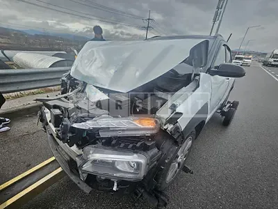 Photo 1 of 10: 2019 Hyundai Kona Electric, VIN KMHK381GFKU037212 — Korean insurance auction