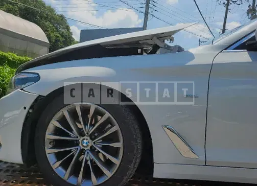 Photo 2 of 9: 2018 BMW 520d xDrive, VIN WBAJC5100JWE55596 — Korean insurance auction