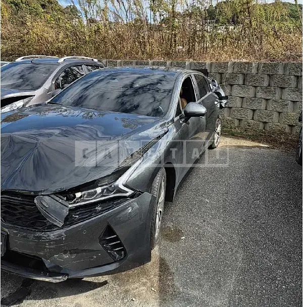 Photo 2 of 16: 2022 Kia K5 — Korean insurance auction