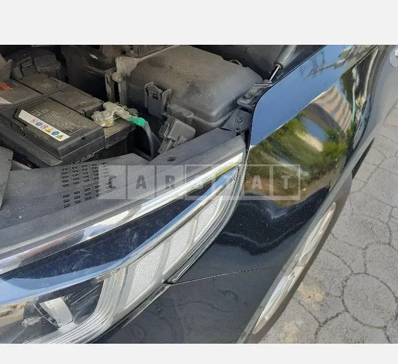 Photo 2 of 21: 2017 Kia K5 — Korean insurance auction