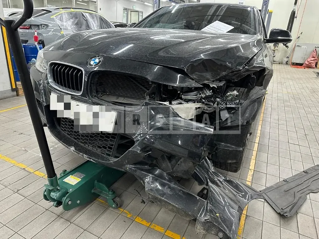 Photo 2 of 18: 2019 BMW 320d M Sport Package (Oe) — Korean insurance auction