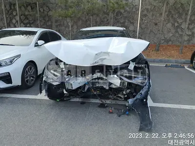 Photo 1 of 26: 2022 Kia EV6 Long Range, VIN KNAC381AFNA083218 — Korean insurance auction
