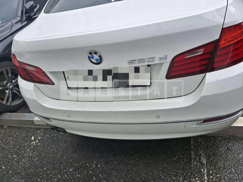 Photo 2 of 7: 2015 BMW 520d — Korean insurance auction