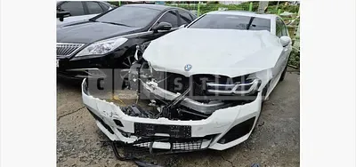 Photo 1 of 27: 2021 BMW 530e — Korean insurance auction