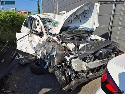 Photo 1 of 14: 2025 Hyundai IONIQ 5, VIN KMHKN81AFSU355275 — Korean insurance auction
