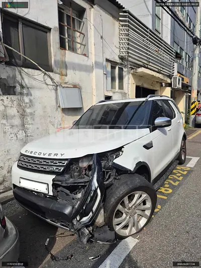 Photo 1 of 11: 2019 Land Rover Discovery TD6, VIN SALRA2BK0K2405256 — Korean insurance auction
