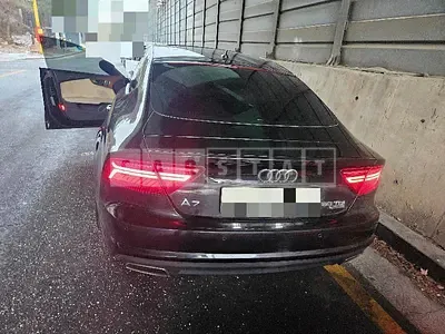 Photo 1 of 13: 2016 Audi A7 50 TDI quattro, VIN WAUZZZ4G5GN095285 — Korean insurance auction