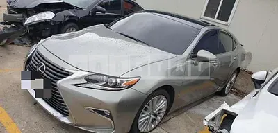 Photo 1 of 11: 2015 Lexus ES350, VIN JTHBK1GG9G2233111 — Korean insurance auction