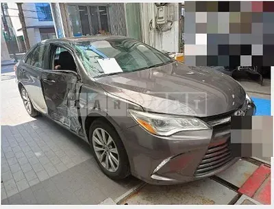 Photo 1 of 39: 2015 Toyota Camry — Korean insurance auction