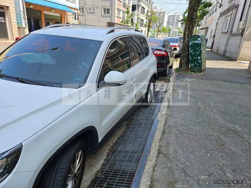 Photo 2 of 20: 2015 Volkswagen Tiguan 2.0 TDI Blue Motion — Korean insurance auction