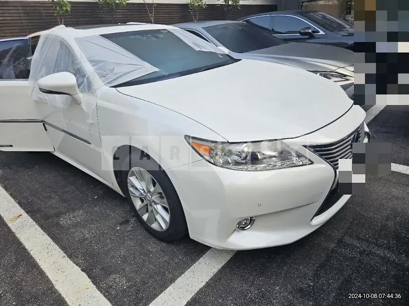 Photo 2 of 18: 2014 Lexus ES300h — Korean insurance auction