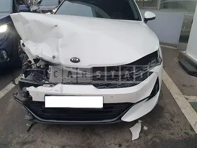 Photo 1 of 32: 2021 Kia K5, VIN KNAG541ABMA086157 — Korean insurance auction