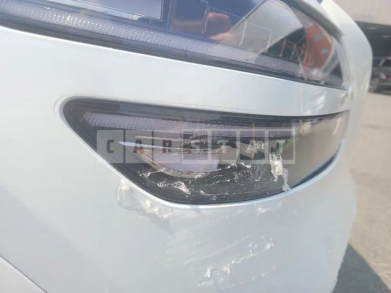 Photo 2 of 3: 2024 Genesis (parts) GV80 Light — Korean insurance auction
