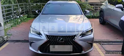Photo 1 of 26: 2023 Lexus ES300h — Korean insurance auction