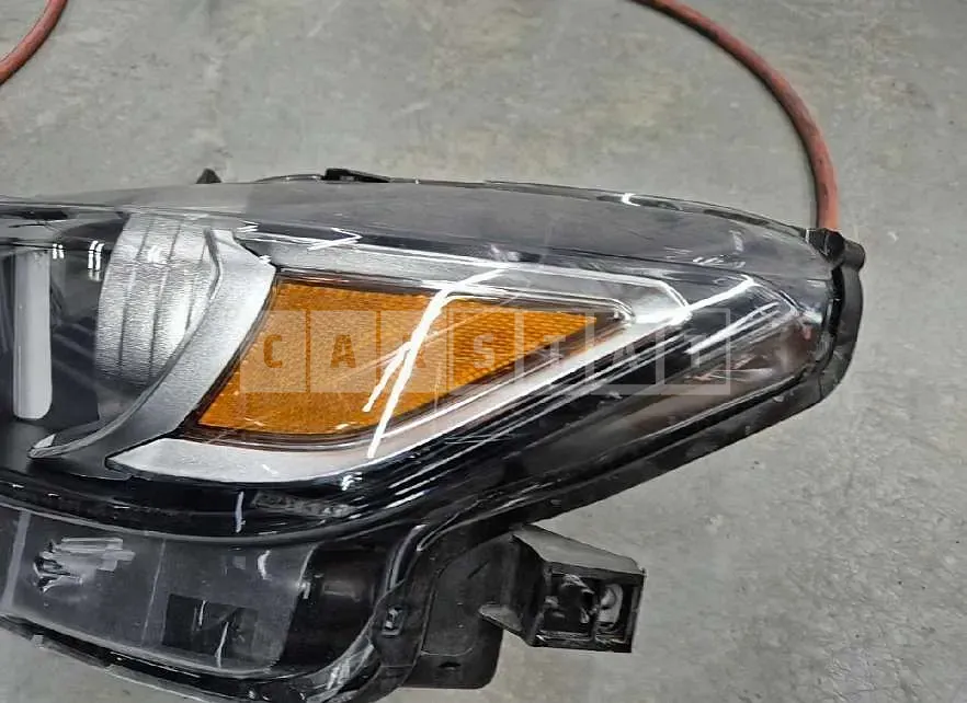 Photo 3 of 3: 2017 Ford (parts) Mustang Headlamp — Korean insurance auction