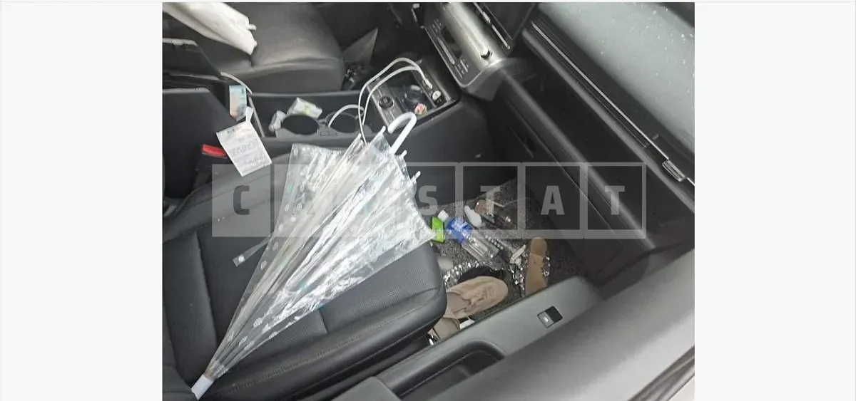 Photo 2 of 12: 2023 Hyundai Kona Hybrid — Korean insurance auction