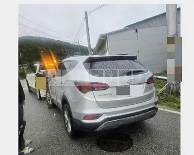 Photo 1 of 7: 2015 Hyundai Santa Fe DM — Korean insurance auction