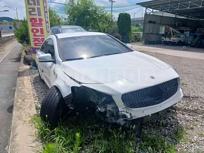 Photo 1 of 10: 2018 Mercedes-Benz CLA220 — Korean insurance auction
