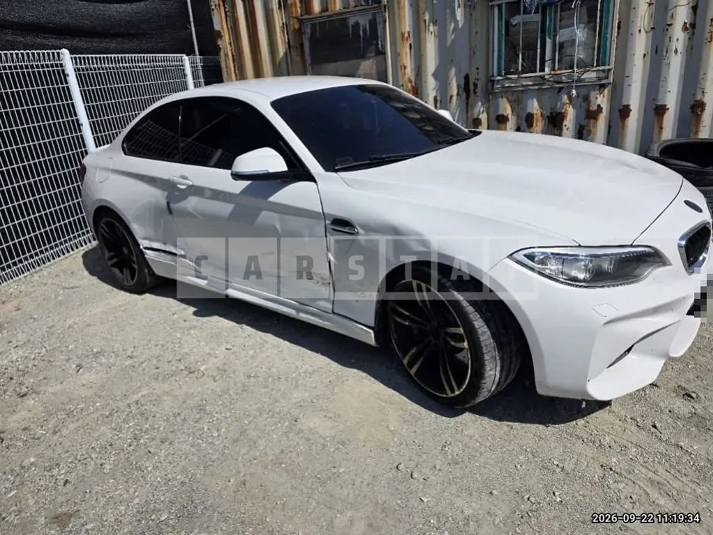 Photo 2 of 22: 2017 BMW M2 — Korean insurance auction