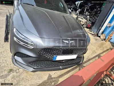 Photo 1 of 19: 2021 Genesis G70, VIN KMTG641EBMU078844 — Korean insurance auction