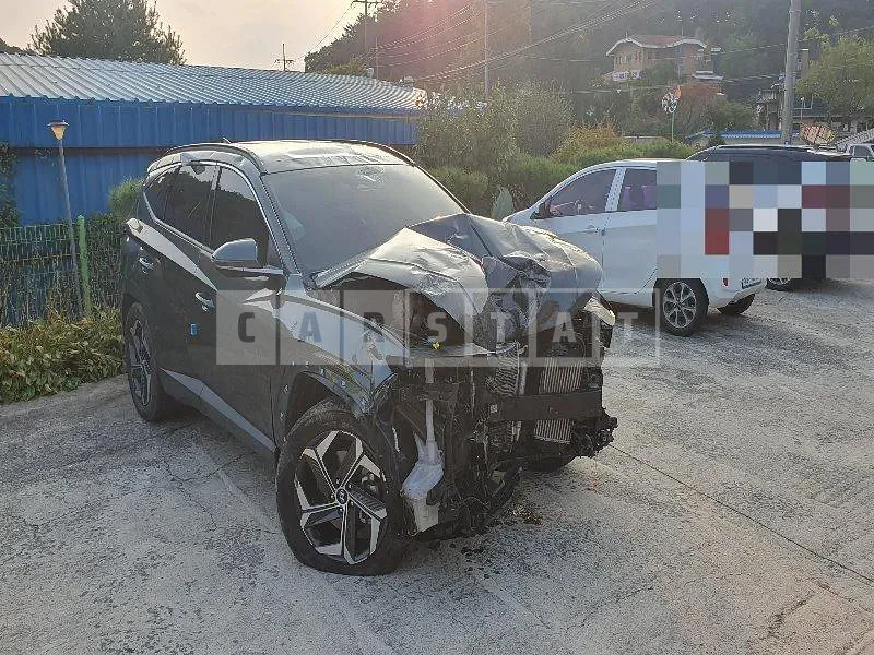 Photo 2 of 21: 2023 Hyundai Tucson NX4 — Korean insurance auction