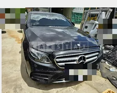 Photo 1 of 16: 2017 Mercedes-Benz E350d — Korean insurance auction