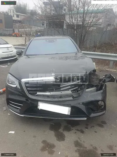 Photo 1 of 16: 2017 Mercedes-Benz S450 4Matic L, VIN WDDUG6EB1JA353116 — Korean insurance auction