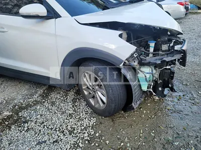 Photo 1 of 6: 2016 Hyundai Tucson TL 2.0, VIN KMHJ281ABHU273733 — Korean insurance auction