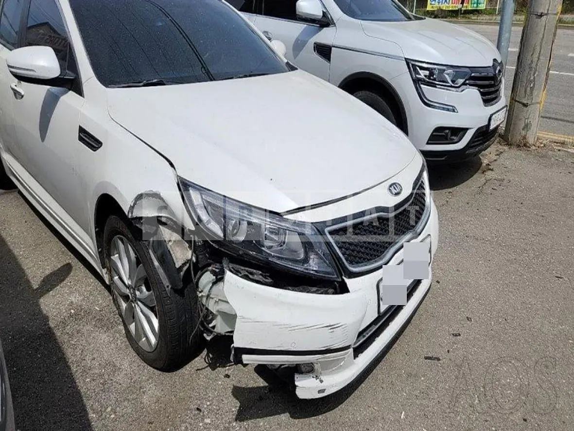 Photo 2 of 33: 2014 Kia K5 2.0(LPI) — Korean insurance auction