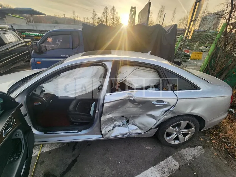 Photo 2 of 27: 2015 Audi A6 35 TDI, VIN WAUZZZ4G6FN059958 — Korean insurance auction